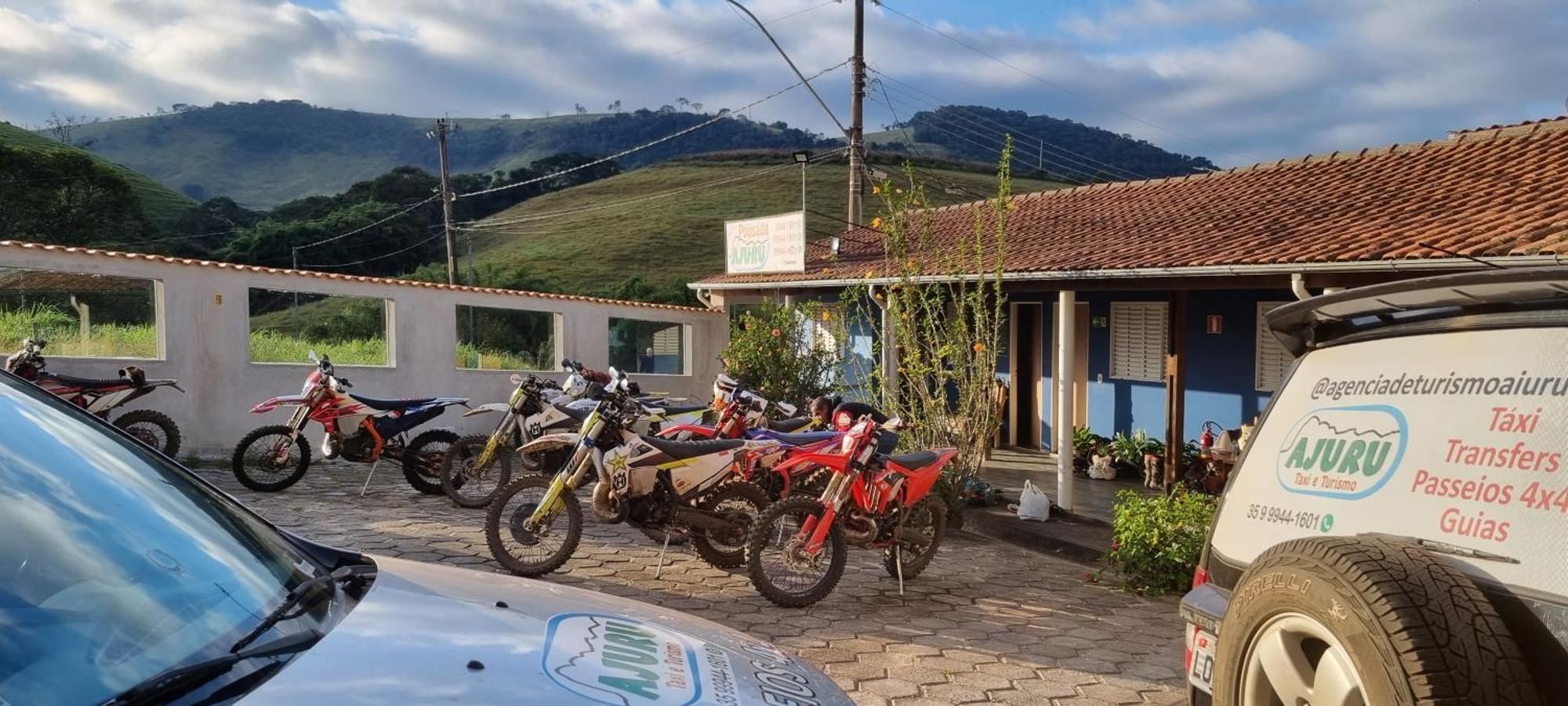 Pousada Ajuru - Aiuruoca-Mg Exteriör bild