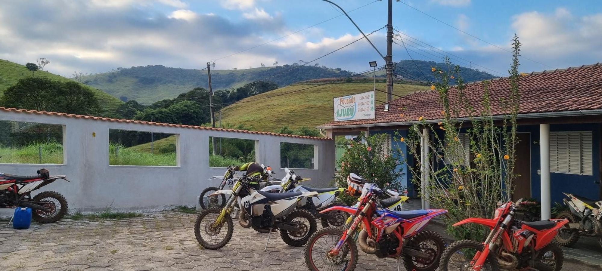 Pousada Ajuru - Aiuruoca-Mg Exteriör bild